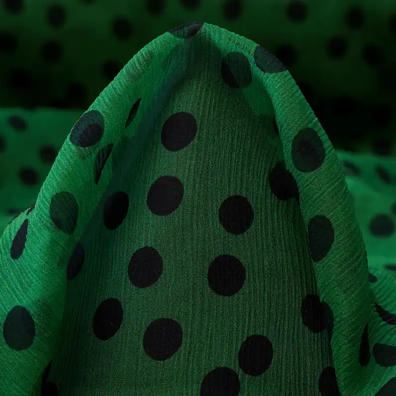 Jetzt Zugreifen CHIFFON, SILK, DOTS, ABSINTHE GREEN&JET BLACK
