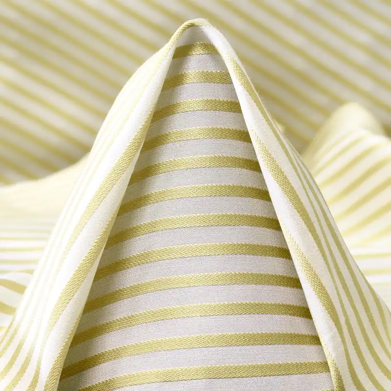 SILK, STRIPES, BRILLIANT WHITE&RICH GOLD Markenware
