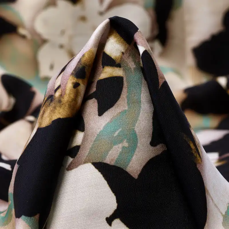 Preisknaller SATIN, VISCOSE, PRINTED, BLACK COFFEE&PASTEL TURQUOISE