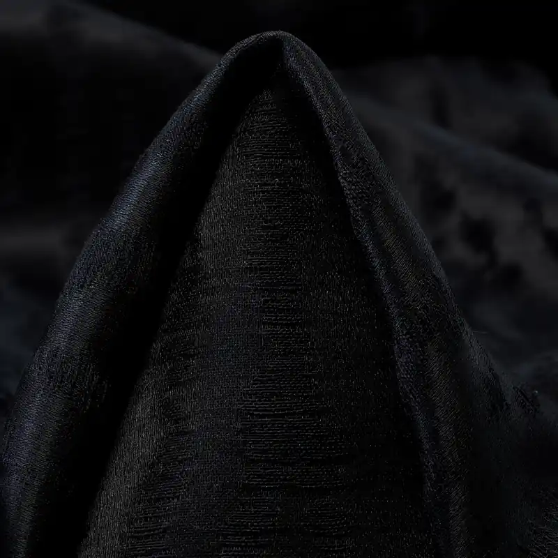 Neue Kollektion JACQUARD, MOIRÉ, SILK, RAVEN BLACK