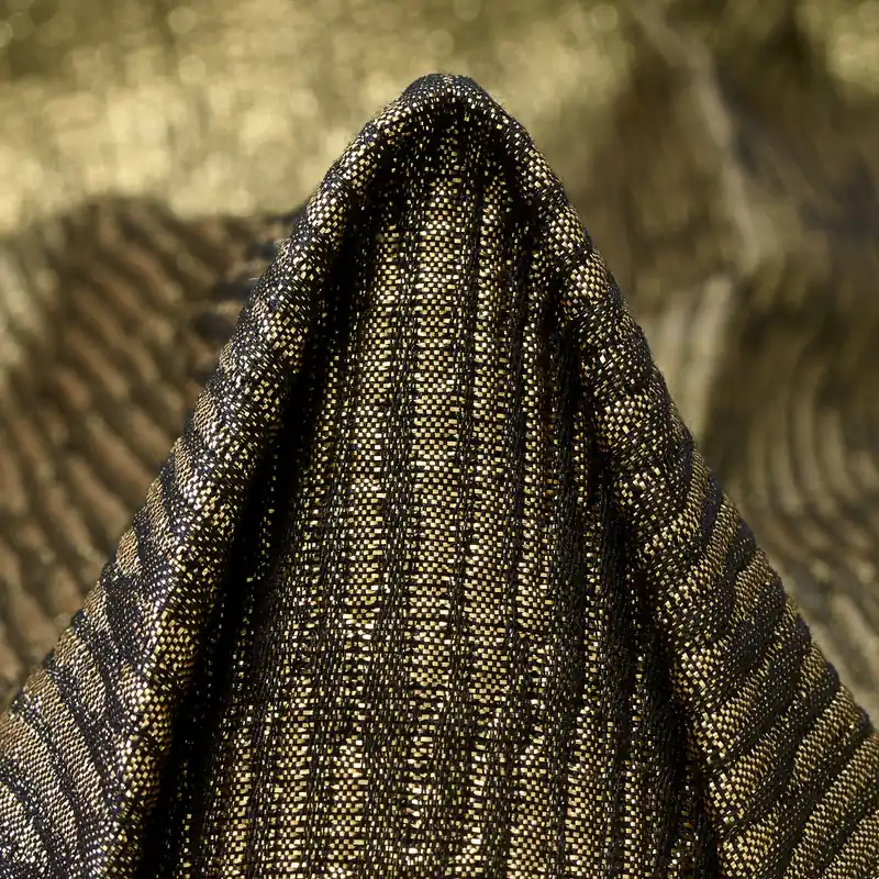 JACQUARD, COTTON BLEND, METALLIC, RAVEN BLACK&GILDED BEIGE Zertifiziert
